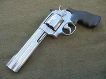 magnum.jpg