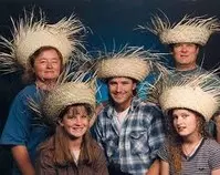 assets/img/jpeg/family.jpg