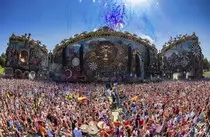 img/tomorrowland4.jpg