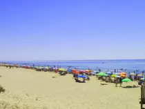 images/beach.jpg