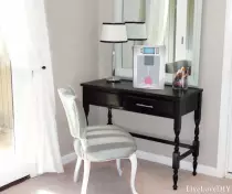 NAILTASTIC/bedroom.jpg