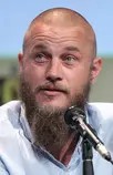 Travis_Fimmel_by_Gage_Skidmore.jpg
